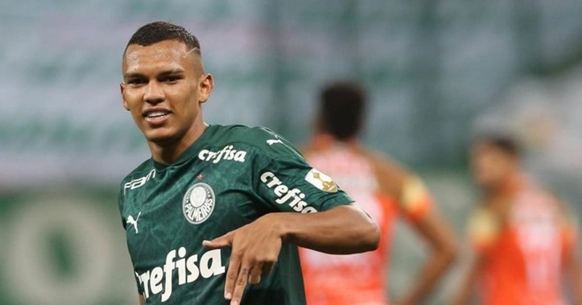 Abel se encanta por Veron: 'não pode sair por menos que Neymar'