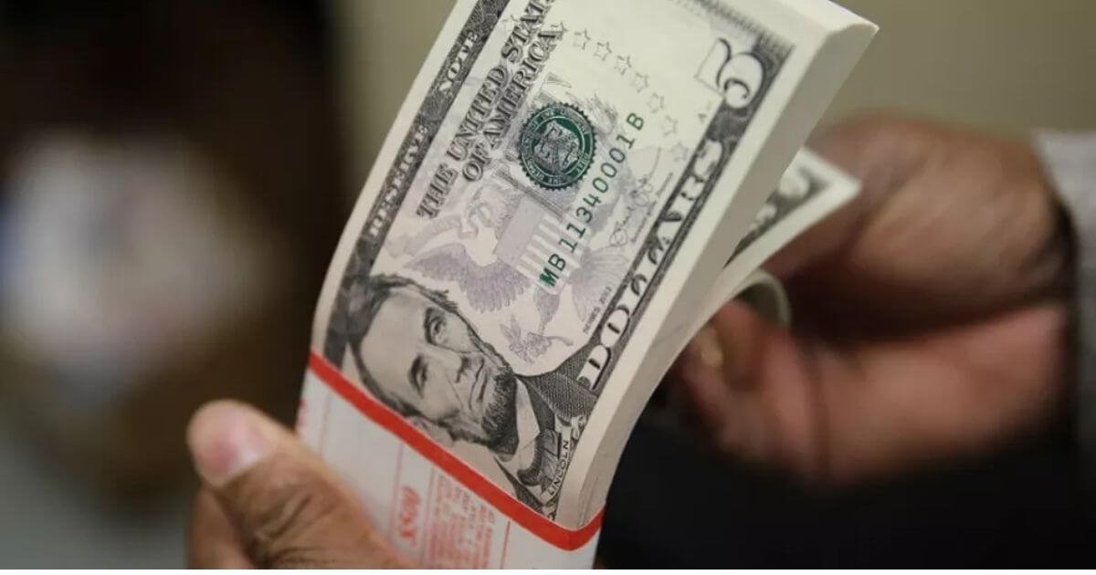 Dólar