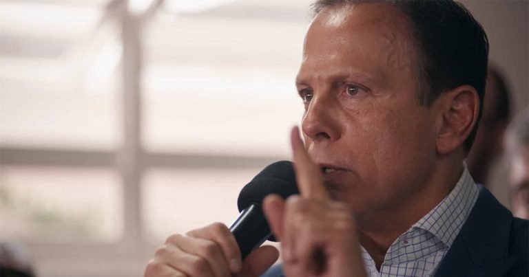 Empresários criticam Doria por aumento de restrições em SP