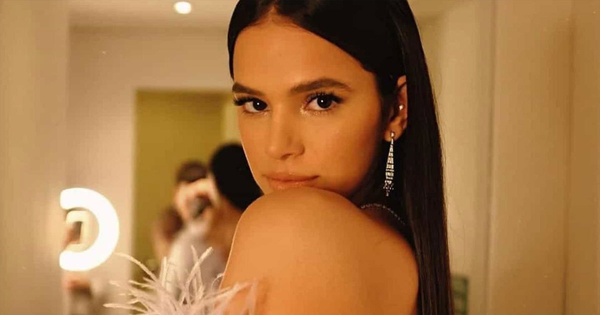 Marquezine pede 'surubão 2.0' com Gagliasso e ganha resposta inusitada de Ewbank 1 Marquezine pede 'surubão 2.0' com Gagliasso e ganha resposta inusitada de Ewbank