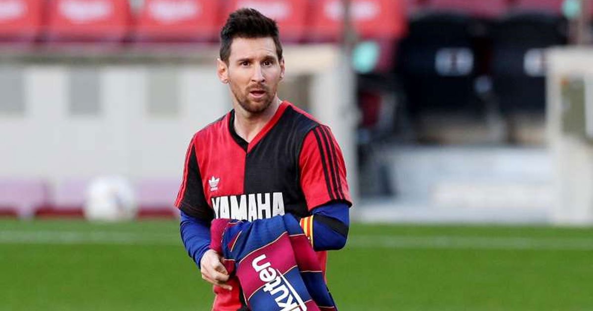 Messi é multado por homenagem a Maradona em comemoração de gol