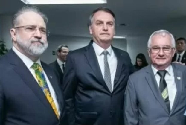 Subprocurador da República bolsonarista chama Moraes de “tirano”