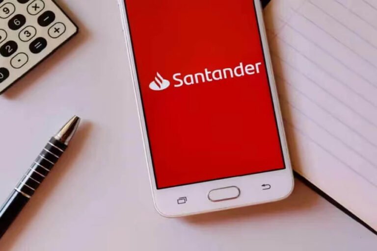 Santander dá 1 milhão de bolsas de estudo para curso de inglês online